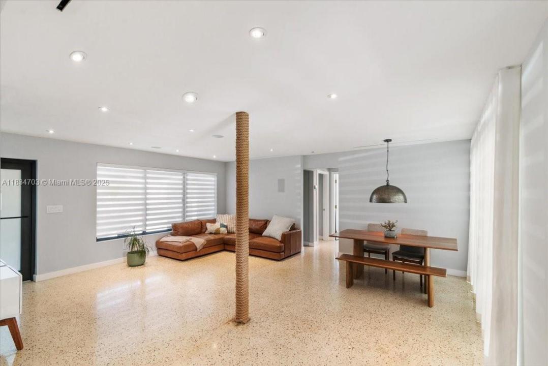 308 S 26th Ave, Hollywood, Флорида 33020, Соединенные Штаты
