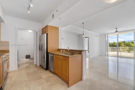 1755 E Hallandale Beach Blvd 205E, Hallandale Beach, Florida 33009, USA