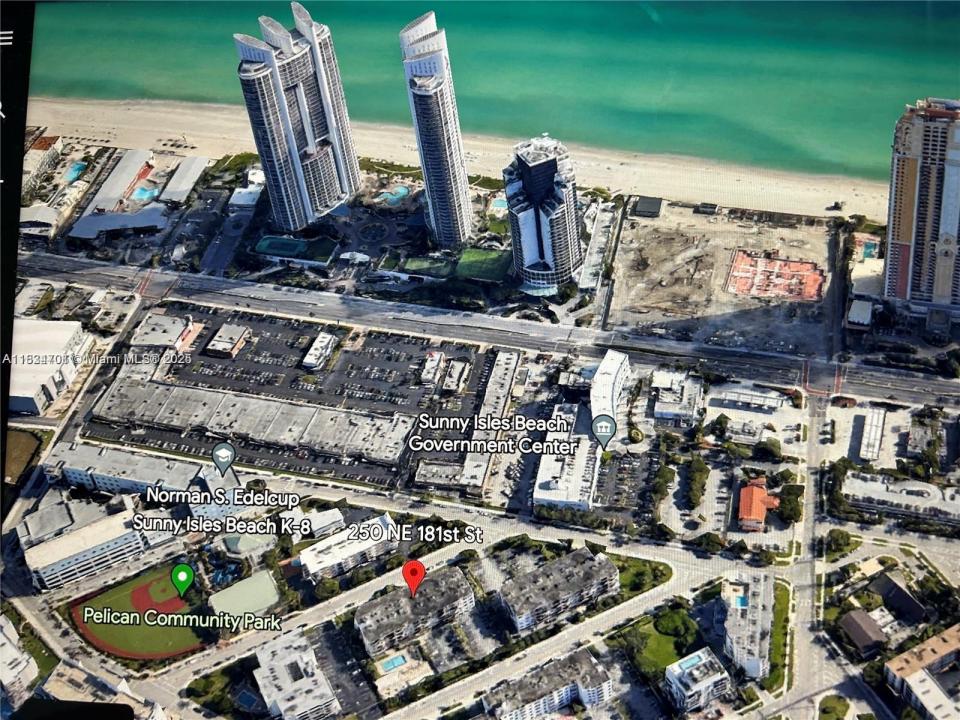 250 181st Dr 212, Sunny Isles Beach, Floride 33160, États-Unis