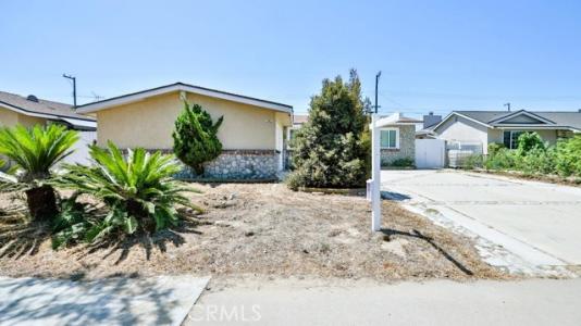 Thunderbird Lane, Stanton, California 90680, Stati Uniti