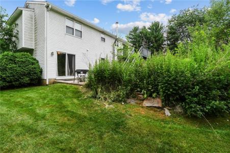 52 Tartaglia Street, Johnston, RI 02919, USA