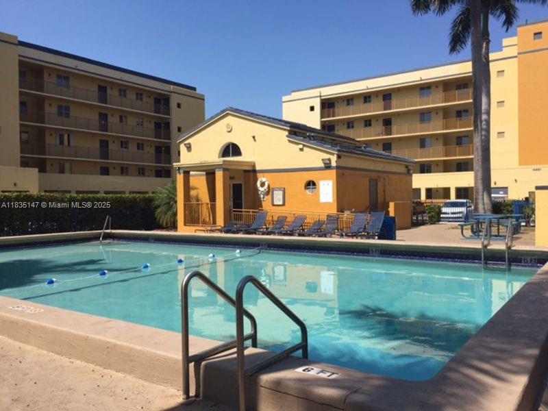 10000 NW 80th Ct, Hialeah Gardens, 佛罗里达州 33016, 美国