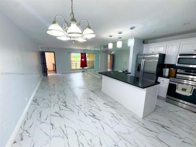 10850 W Flagler St D315, Sweetwater, Florida 33174, USA