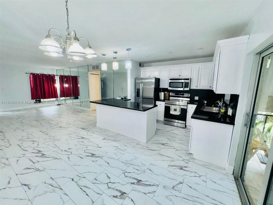 10850 W Flagler St D315, Sweetwater, 佛羅里達州 33174, 美國