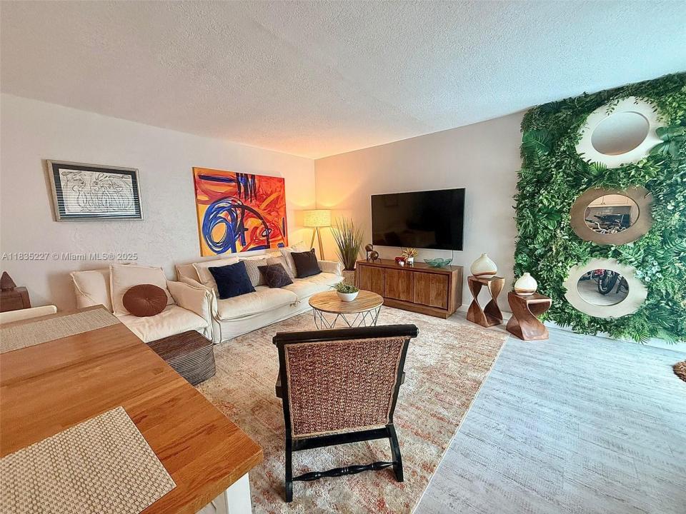 224 Meridian Ave 10, Miami Beach, Florida 33139