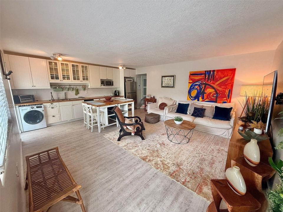 224 Meridian Ave 10, Miami Beach, Florida 33139