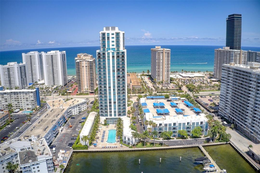 1945 S Ocean Dr 901, Hallandale Beach, Florida 33009