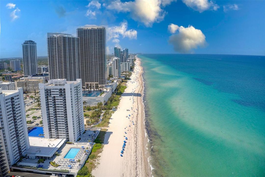 1945 S Ocean Dr 901, Hallandale Beach, Florida 33009