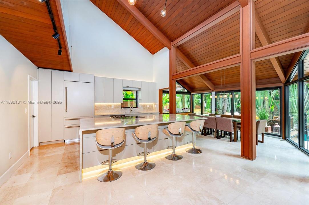 3400 Poinciana Ave, Miami, Floride 33133, États-Unis