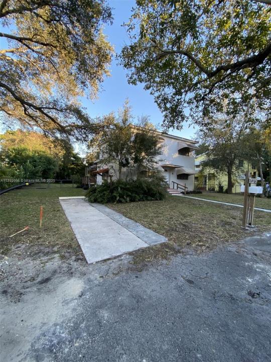 11701 NE 11th Pl 1, Biscayne Park, フロリダ 33161, アメリカ合衆国