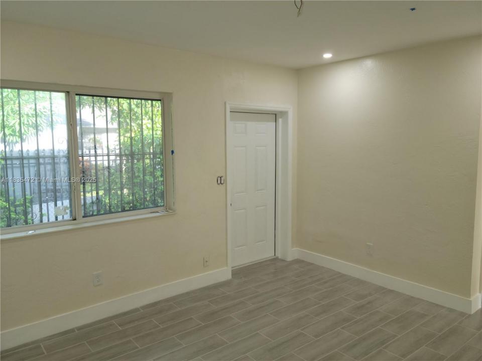 150 NE 82nd Terr 2, Miami, Florida 33138, HOA KỲ