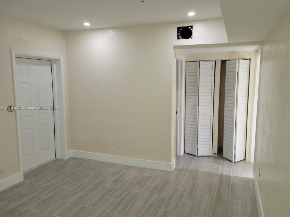 150 NE 82nd Terr 2, Miami, Florida 33138, HOA KỲ