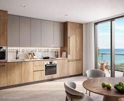 580 72 910, Miami Beach, Flórida 331441, Estados Unidos