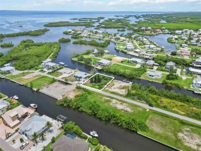 24190 N Blackbeard, Punta Gorda, Floryda 33955, USA