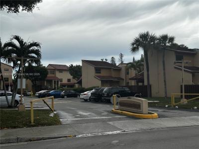 311 W Park Dr 101-13, Miami, Florida 33172, USA