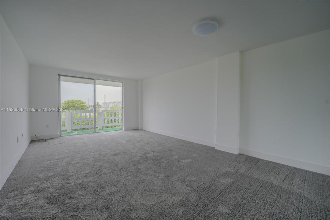 15600 NW 7th Ave 410, Miami, Flórida 33169, Estados Unidos