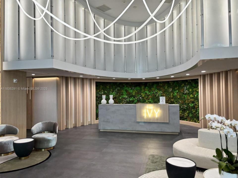 90 SW 3rd St TH304, Miami, フロリダ 33130, アメリカ合衆国
