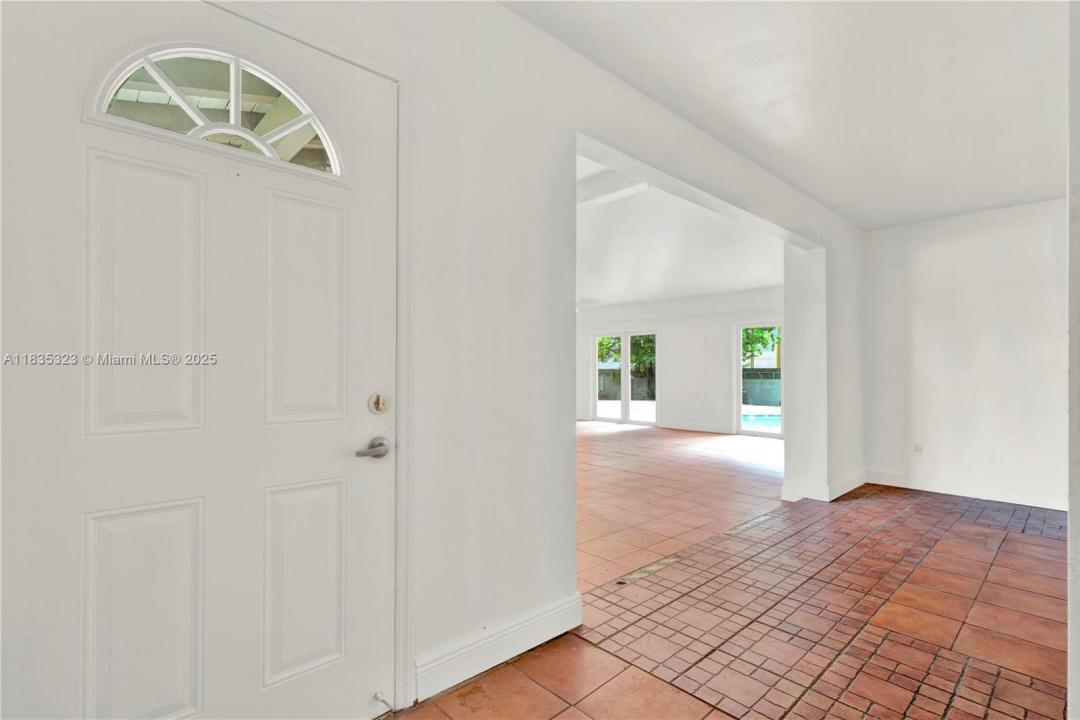 15831 Palmetto Club Dr, Miami, Флорида 33157, Соединенные Штаты