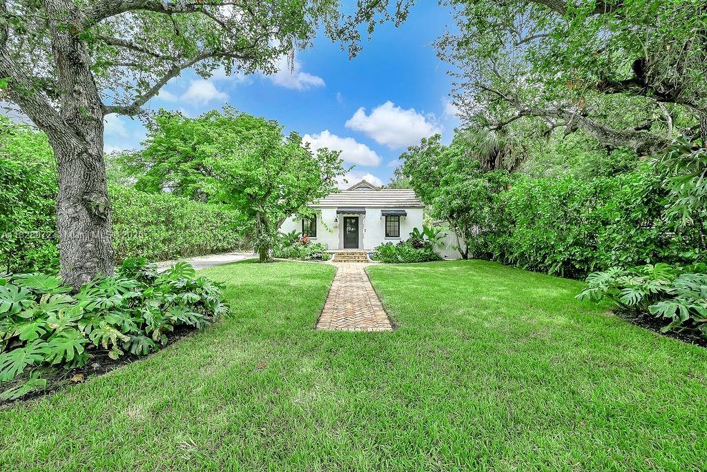 135 NE 87th St, El Portal, Florida 33138