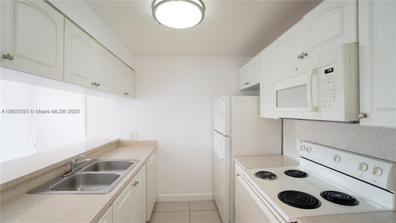 8100 Geneva Ct 343, Doral, Florida 33166, Estados Unidos