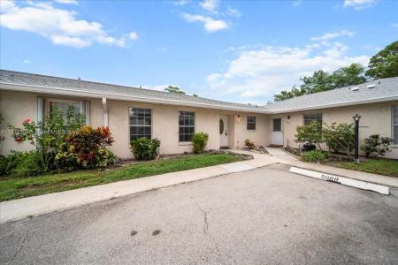 508 Holyoke A, Lake Worth, Florida 33467, USA