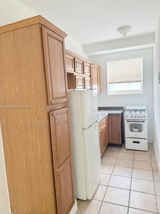 620 76th St 6, Miami Beach, Florida 33141