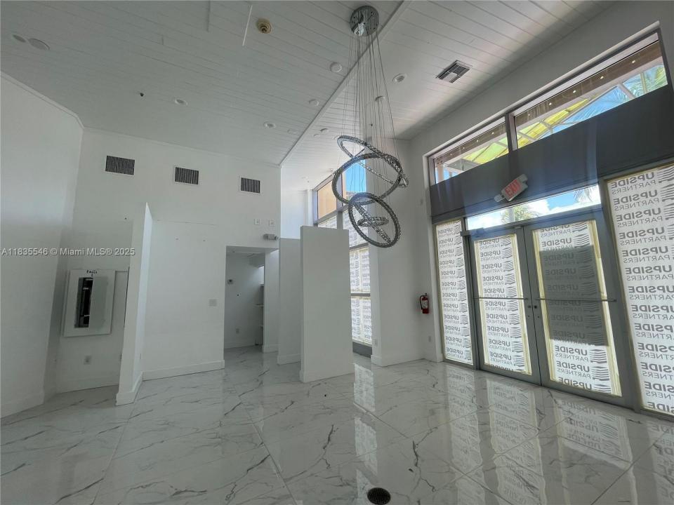 1451 Ocean Dr CU-102, Miami Beach, フロリダ 33139, アメリカ合衆国