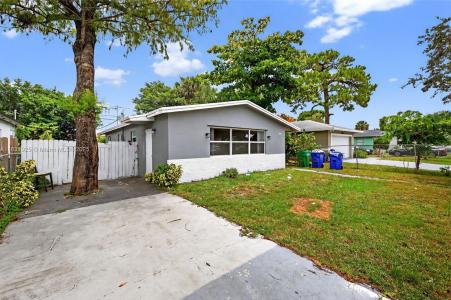 2779 NW 9th Pl, Fort Lauderdale, Florida 33311, USA