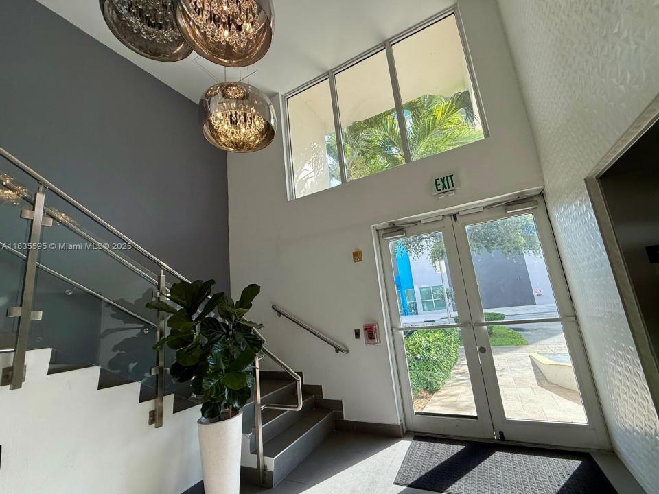 280 SW 20th Rd 404, Miami, フロリダ 33129, アメリカ合衆国