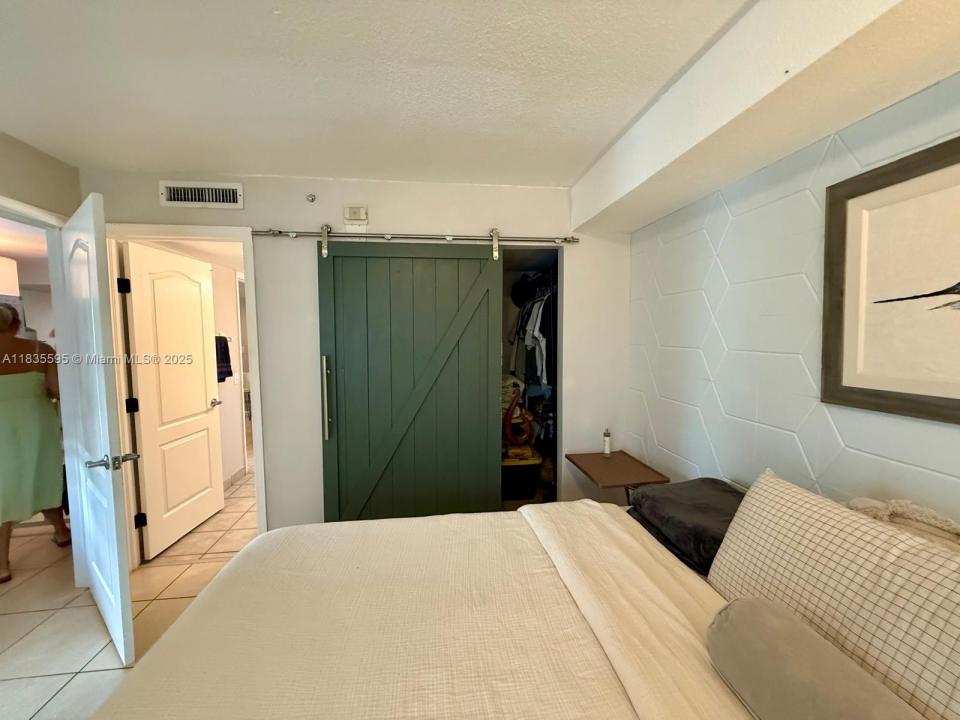 280 SW 20th Rd 404, Miami, フロリダ 33129, アメリカ合衆国