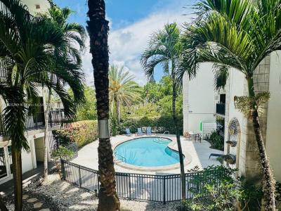 924 SE 2nd St 9, Fort Lauderdale, Florida 33301, USA