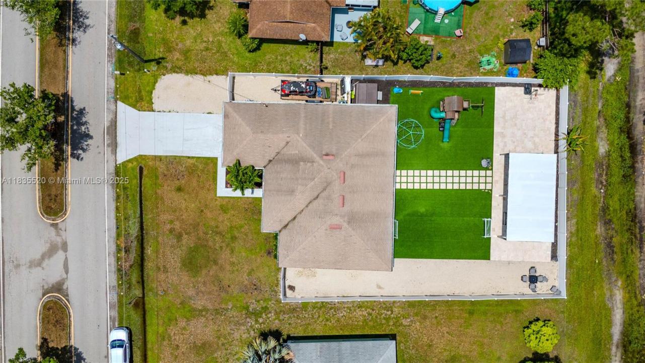 1149 SE Sandia Dr, Port St. Lucie, Florida 34983, Estados Unidos