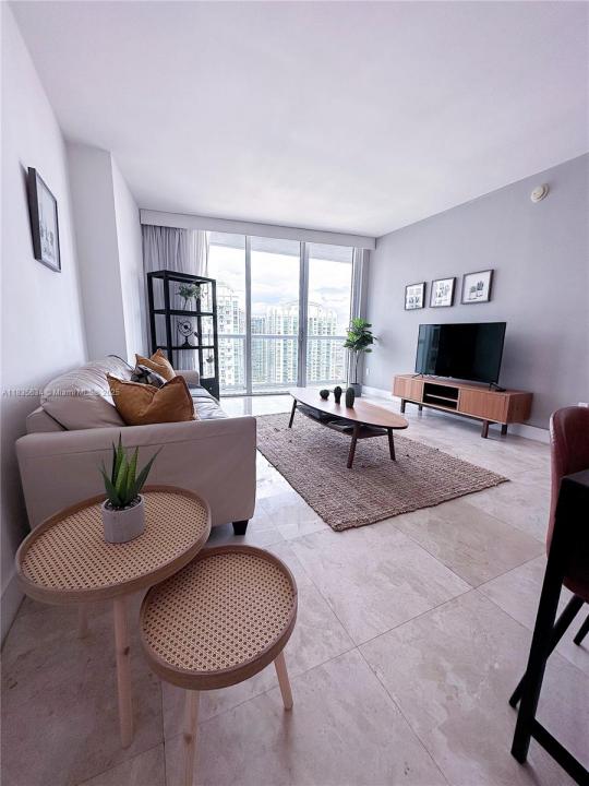485 Brickell Ave 3606, Miami, Florida 33131, Stati Uniti