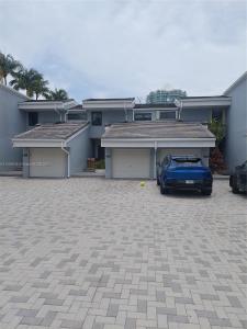 255 Poinciana Dr 605, Sunny Isles Beach, Florida 33160, USA