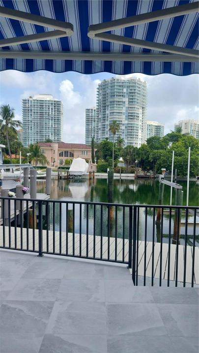 255 Poinciana Dr 605, Sunny Isles Beach, Florida 33160