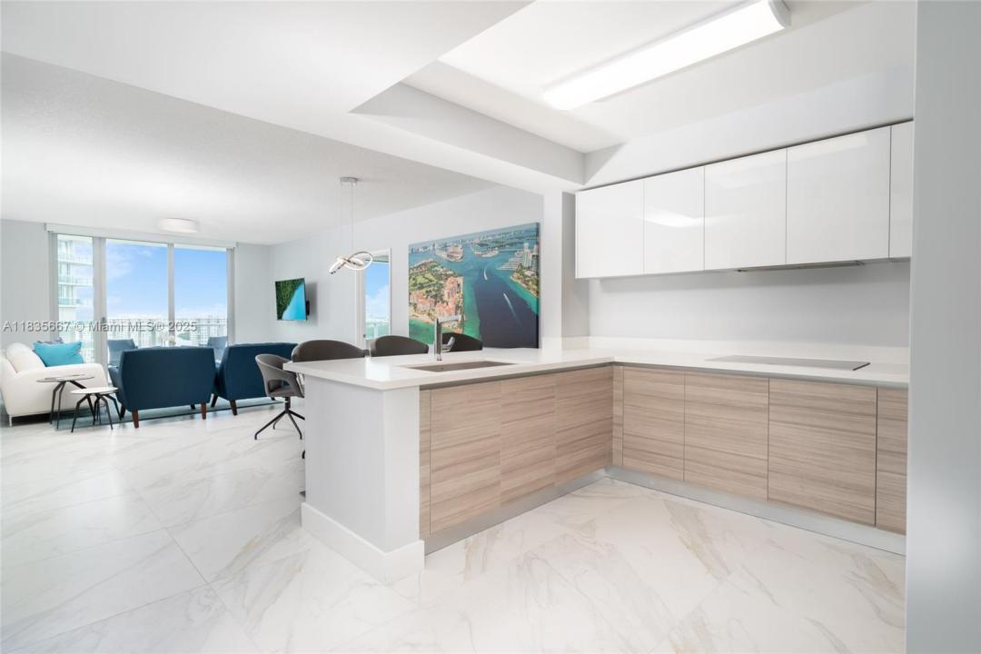 300 Sunny Isles Blvd 4-2306, Sunny Isles Beach, 佛羅里達州 33160, 美國