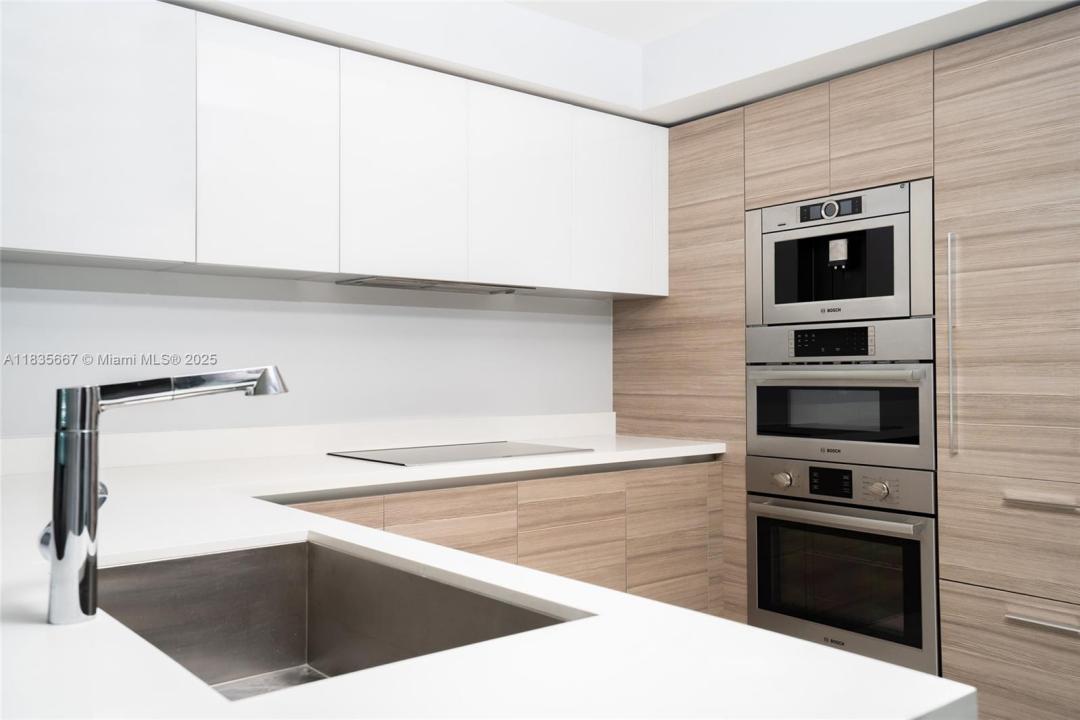 300 Sunny Isles Blvd 4-2306, Sunny Isles Beach, 佛羅里達州 33160, 美國