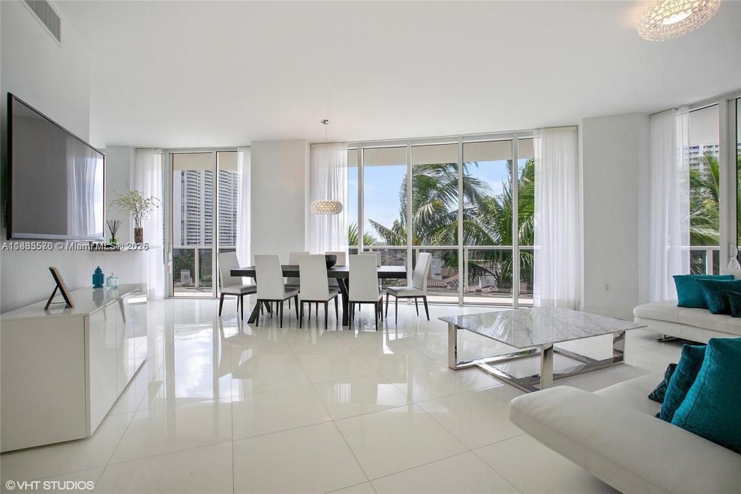 4100 Island Blvd 701, Aventura, 佛罗里达州 33160, 美国