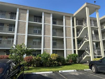 2998 NW 48th Ter 333, Lauderdale Lakes, Florida 33313, USA