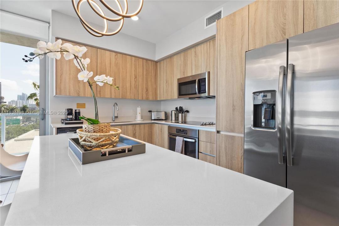 3900 Biscayne Blvd S-312, Miami, Florida 33137, USA