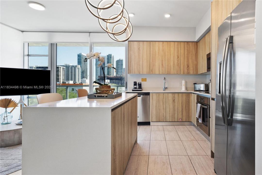 3900 Biscayne Blvd S-312, Miami, Florida 33137, USA