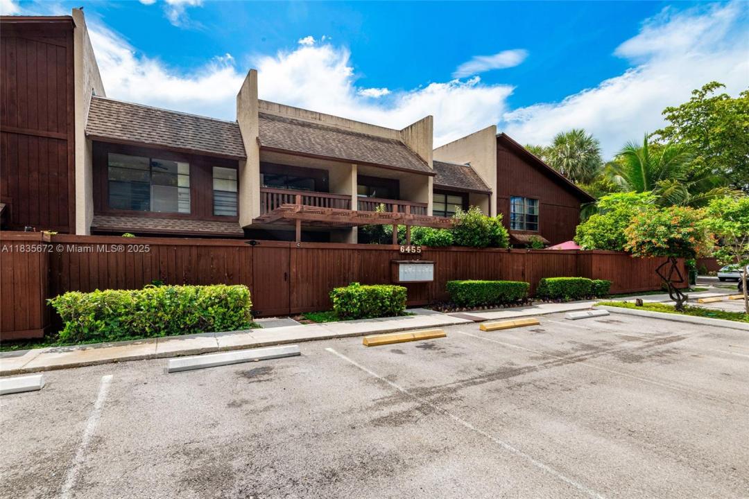 6455 SW SW 116th Pl C, Miami, Florida 33173, USA