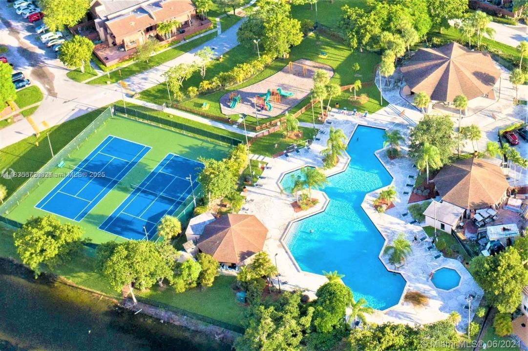 6455 SW SW 116th Pl C, Miami, Florida 33173, USA