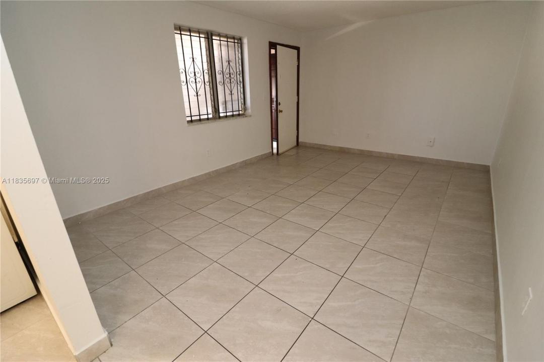 1828 NW 19th St 2, Miami, Florida 33125