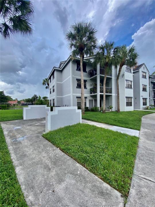 11225 W Atlantic Blvd 104, Coral Springs, פלורידה 33071, ארצות הברית של אמריקה 