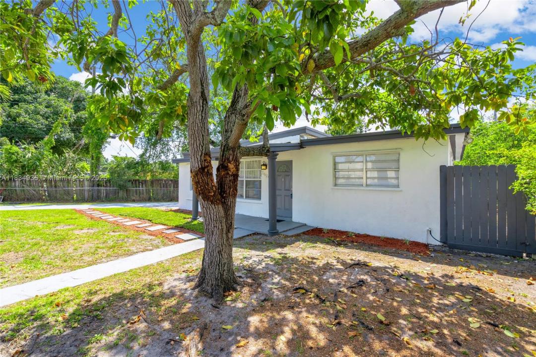 3494 SW 56th Ave 0, West Park, Florida 33023, Amerika Birleşik Devletleri