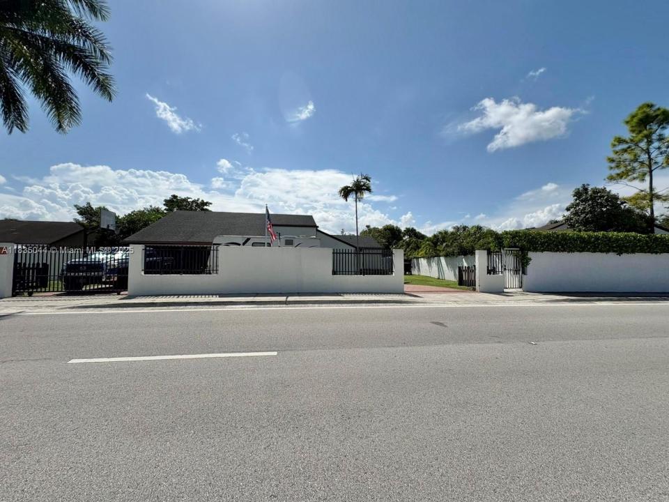 11920 SW 132nd Ave, Miami, 佛罗里达州 33186, 美国