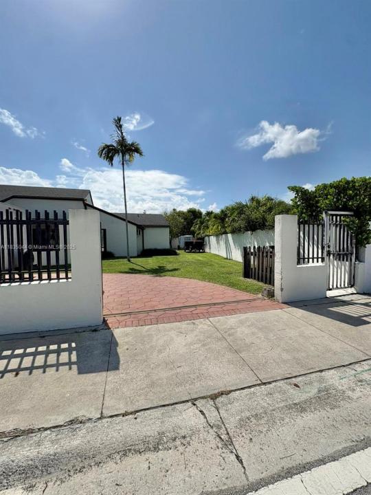 11920 SW 132nd Ave, Miami, 佛罗里达州 33186, 美国