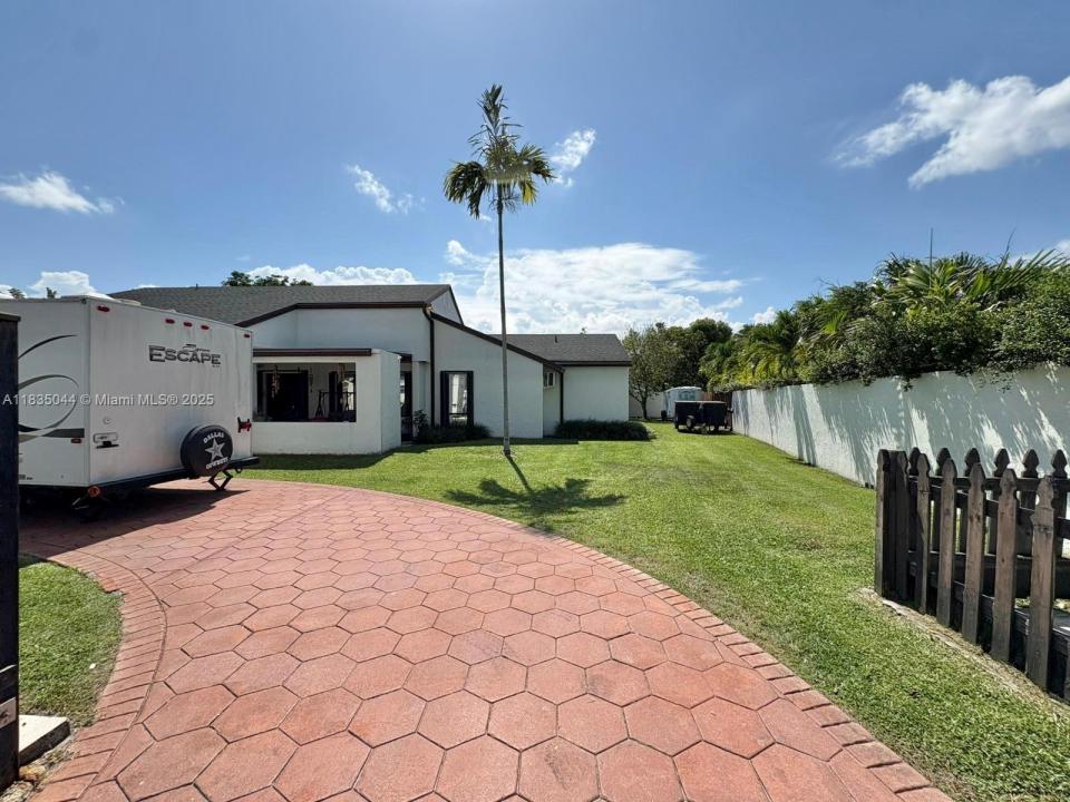 11920 SW 132nd Ave, Miami, 佛罗里达州 33186, 美国