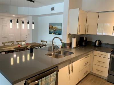 17150 N Bay Rd 2308, Sunny Isles Beach, Florida 33160, USA